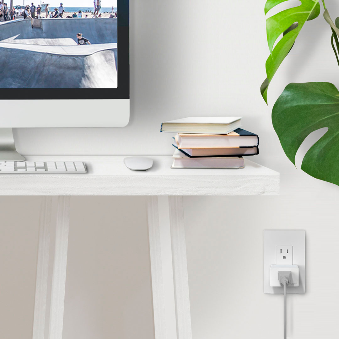 Wemo Smart Plug with Thread - Smart Outlet for Apple HomeKit
